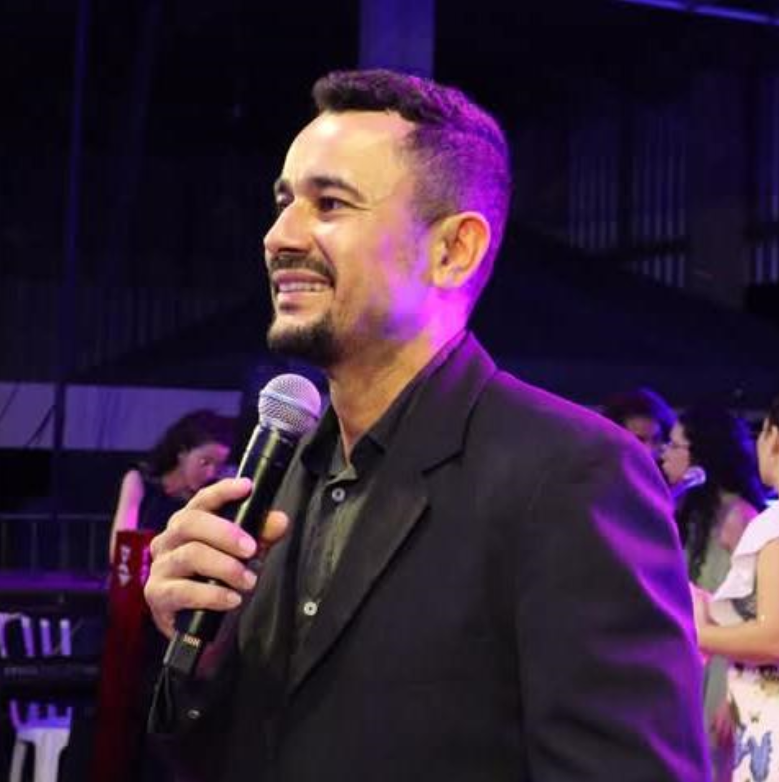 Pr. Donizete